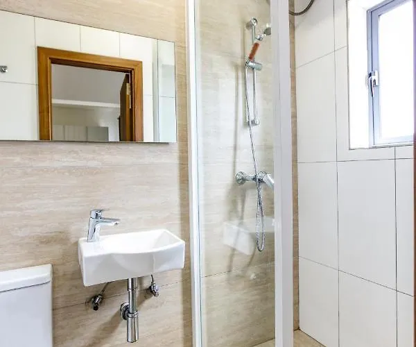 Charming 1br With Amazing Sea Views Just Steps Away By 360 Estates *